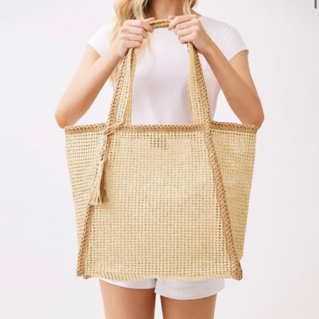 Woven straw bag