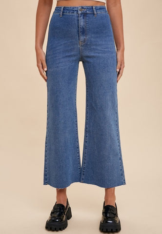 Dark Wash Cropped wide Leg jeans